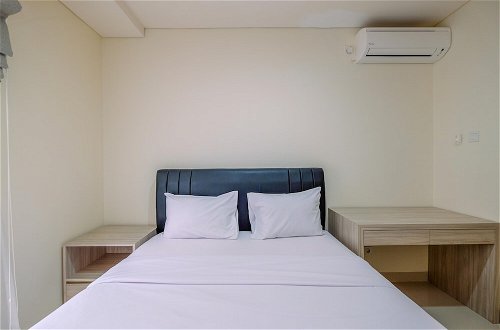 Photo 2 - Comfort 1Br Apartment At Pejaten Park Residence