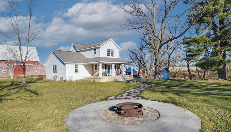 Foto 1 - Charming Manchester Retreat w/ Patio & Fireplace