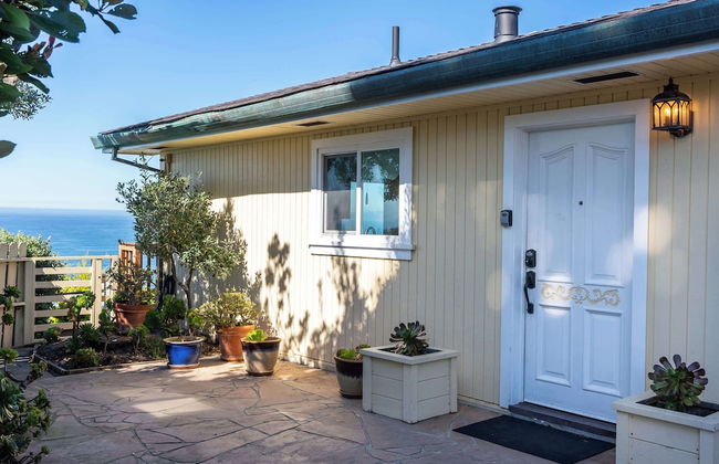 Stunning Coastal Cottage w/ Views of Monterey Bay! - Photo 35