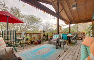 Foto 1 - Pet-friendly Austin Home w/ Deck & Private Hot Tub