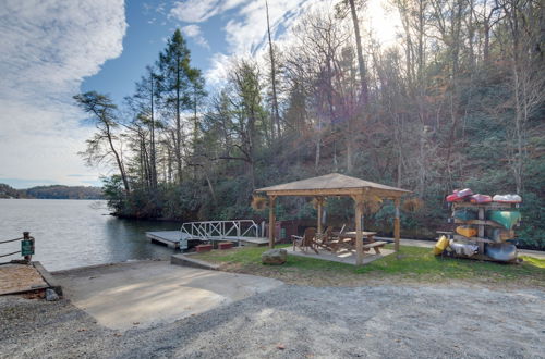 Photo 22 - Lake Lure Village Cabin, 3 Mi to Chimney Rock