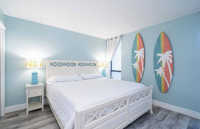 Edgewater Oasis Gorgeous Resort Condo on Beach! - Foto 2