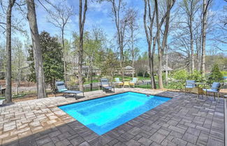 Photo 1 - Porch Paradise by Avantstay New Pool, Firepit