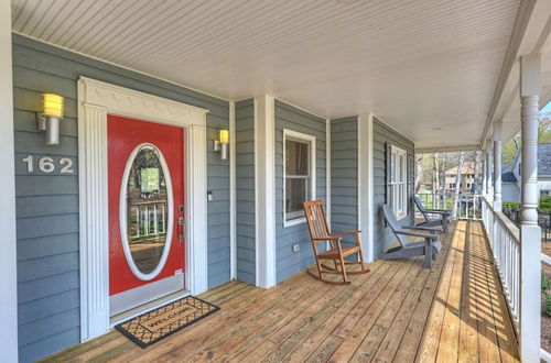 Photo 41 - Porch Paradise by Avantstay New Pool, Firepit