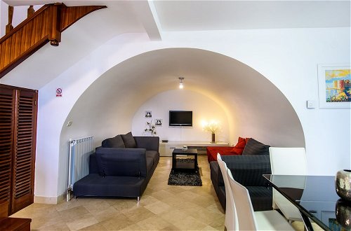 Photo 3 - Luan Old Town apartment by DuHomes