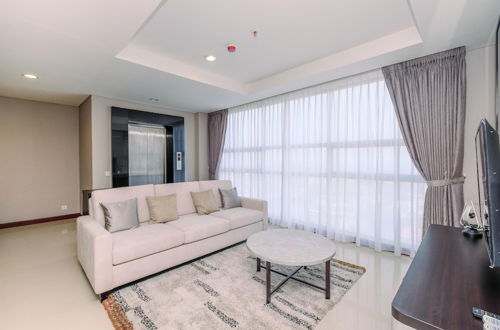 Photo 18 - Brand New 2Br Apartment At The Kencana Residence