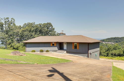 Photo 17 - Guntersville Hideaway w/ Mountain & Lake Views