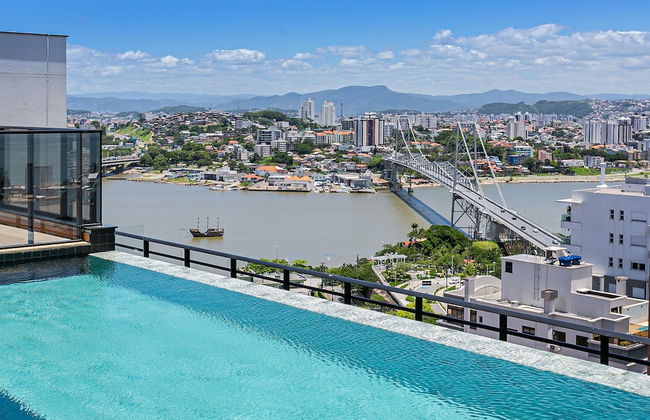 Studios Tower by Viva - Prédio com piscina e estacionamento no centro de Floripa - Foto 74