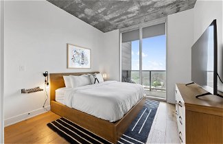 Photo 3 - Luxe Condo in Downtown Austin