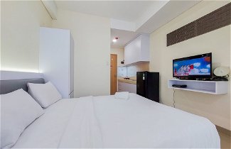 Foto 1 - Good Deal And Homey Studio Apartment At B Residence