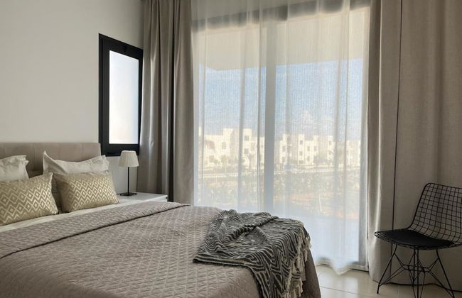 Lovely and Stylish Apartment With Calming Garden View - Foto 6