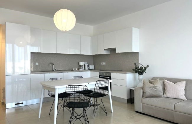 Lovely and Stylish Apartment With Calming Garden View - Foto 9