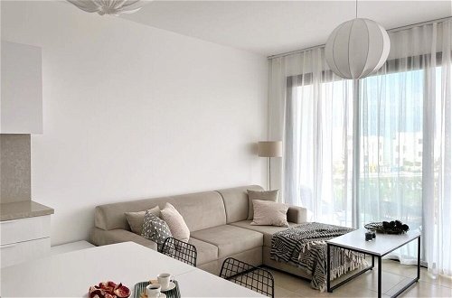 Foto 15 - Stunning Apartment by the sea