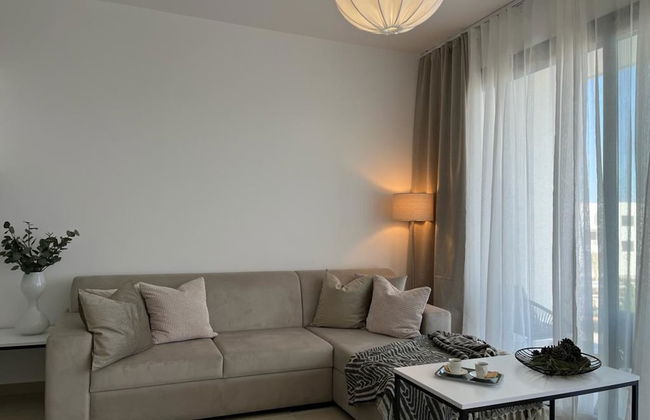Lovely and Stylish Apartment With Calming Garden View - Foto 13