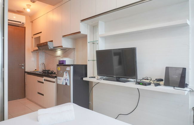 Good Deal And Cozy Stay Studio Room Tifolia Apartment - Foto 4