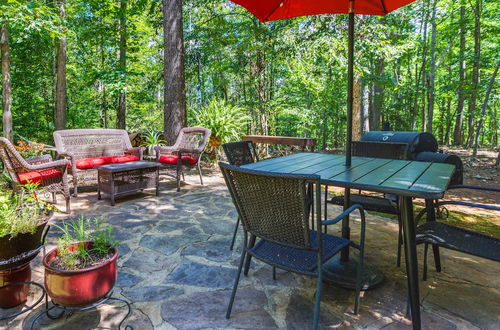 Foto 3 - Dog-friendly Dahlonega Home w/ Private Fire Pit