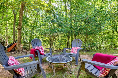 Foto 15 - Dog-friendly Dahlonega Home w/ Private Fire Pit