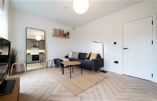 Foto 1 - The Battersea Place - Charming 4bdr Flat