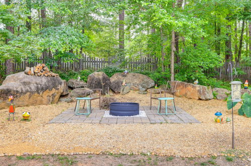 Photo 18 - Fayetteville Retreat w/ Hot Tub & Fenced Yard