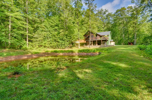 Foto 6 - Scenic Duplex Cabin Rental Near Lake Burton