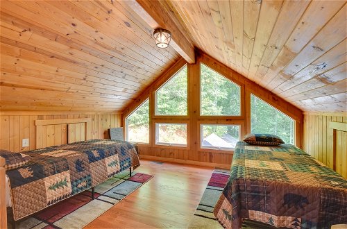 Foto 18 - Scenic Duplex Cabin Rental Near Lake Burton