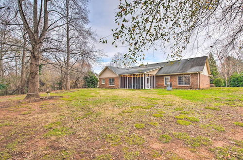 Photo 19 - Ranch Home w/ Front Porch on Etowah River