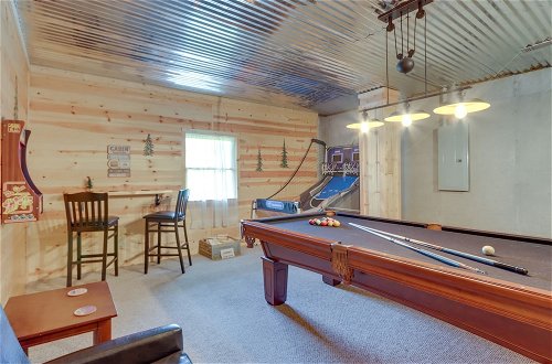 Photo 33 - Charming Morganton Cabin w/ Hot Tub & Game Room