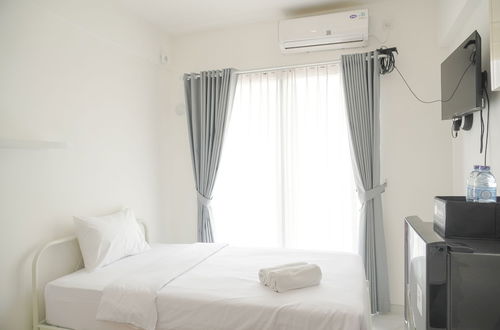 Foto 1 - Comfy Stay Studio At Sky House Bsd Apartment