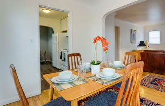 Photo 3 - Ideally Located Vacation Rental House in Seattle