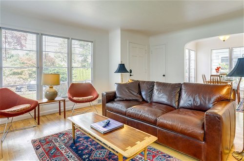 Photo 21 - Ideally Located Vacation Rental House in Seattle