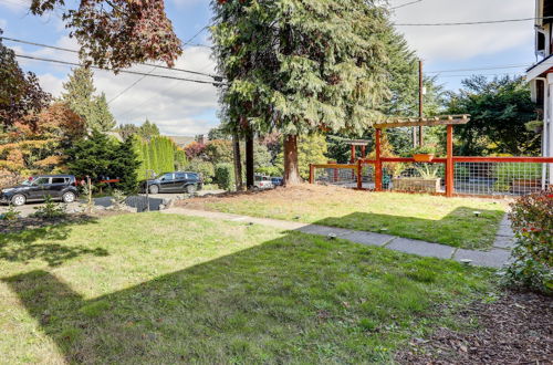 Photo 22 - Ideally Located Vacation Rental House in Seattle