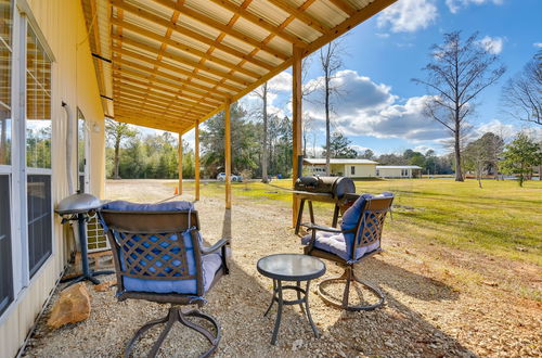 Photo 3 - Alabama Lakefront Getaway w/ Kayaks & Patio