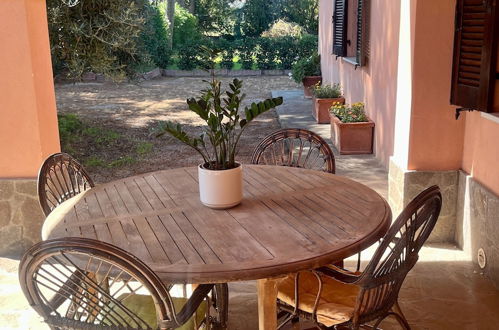 Photo 36 - Tuscan Villa 5mins From Beach, Sleeps 8, ev Point