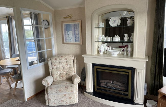 Captivating 2-bed Static Caravan on Private Land - Foto 20