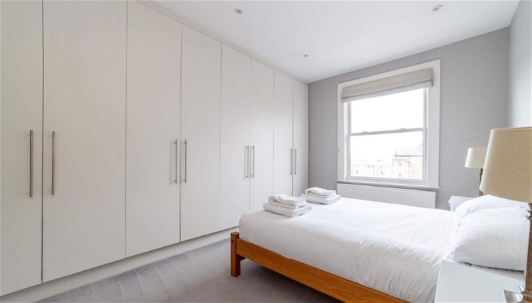Foto 1 - Modern 2-bed Flat in Shepherds Bush - Comfort & Style