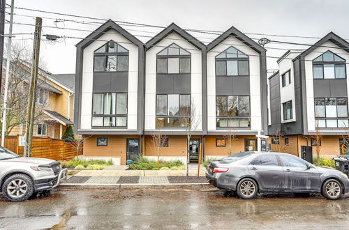 Photo 1 - Modern Seattle Townhome: Walk to Light Rail