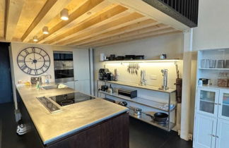 Photo 3 - Industrial-chic 1BD Loft by the River Fulham