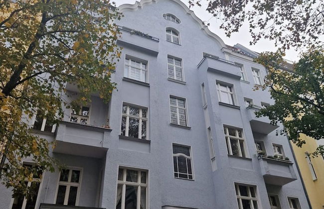 Family Apartment Charlottenburg - Foto 1