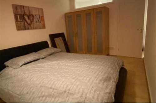 Photo 8 - Room in Apartment - Normanton - Budget Double Room