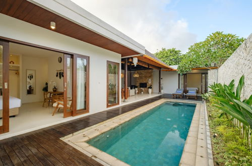 Photo 12 - Azure Luxury Villa Near Beach Pecatu