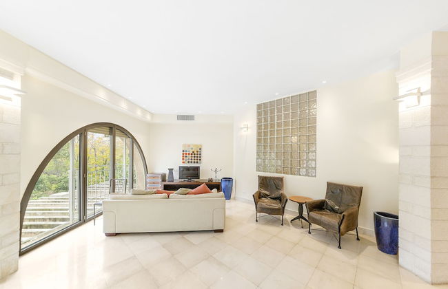 David Citadel Hotel Private Lux Suites - Photo 15