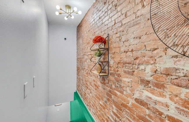 Brewerytown Balcony Retreat W Oxford 1BR - Photo 22