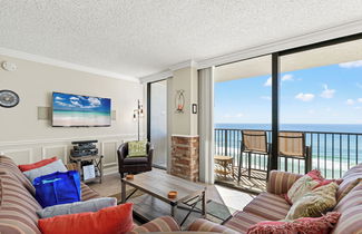 Photo 1 - Beach Haven! 2BR 2BA Sleeps 6! Coastal Paradise Awaits