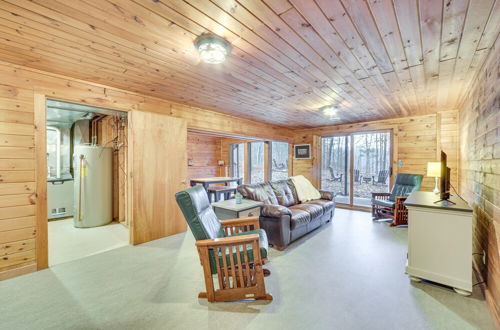 Photo 9 - Cozy Wisconsin Cabin w/ Deck, Kayaks & Lake Views