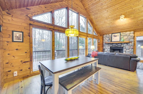 Photo 5 - Cozy Wisconsin Cabin w/ Deck, Kayaks & Lake Views