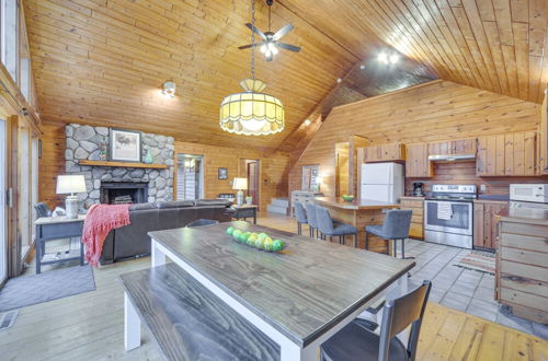 Photo 29 - Cozy Wisconsin Cabin w/ Deck, Kayaks & Lake Views