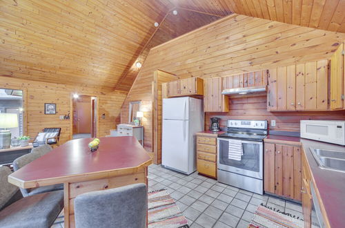 Photo 11 - Cozy Wisconsin Cabin w/ Deck, Kayaks & Lake Views