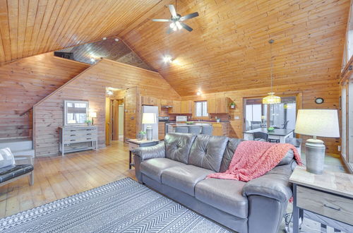 Photo 6 - Cozy Wisconsin Cabin w/ Deck, Kayaks & Lake Views