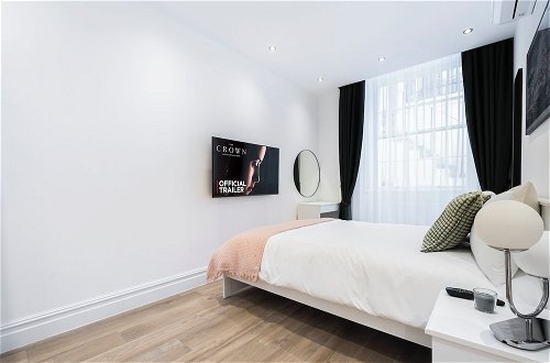 Photo 5 - Luxury 2 Bed Apartment in Central London