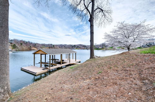 Photo 31 - Goodview Lake House w/ Boat Dock, Kayaks & Views